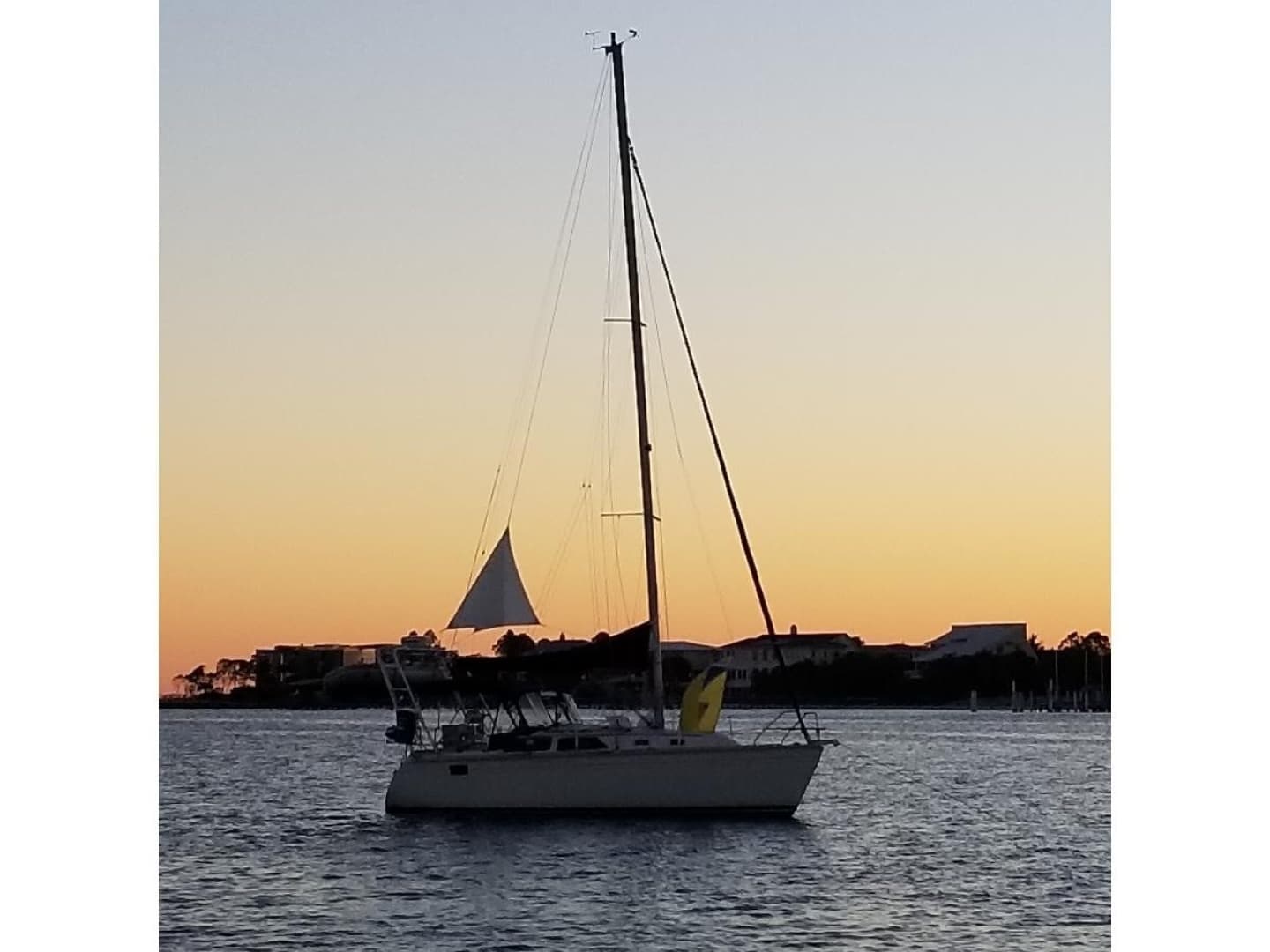 Knot Again — 1991 · 30' · 1 Cabin · Pre-Owned