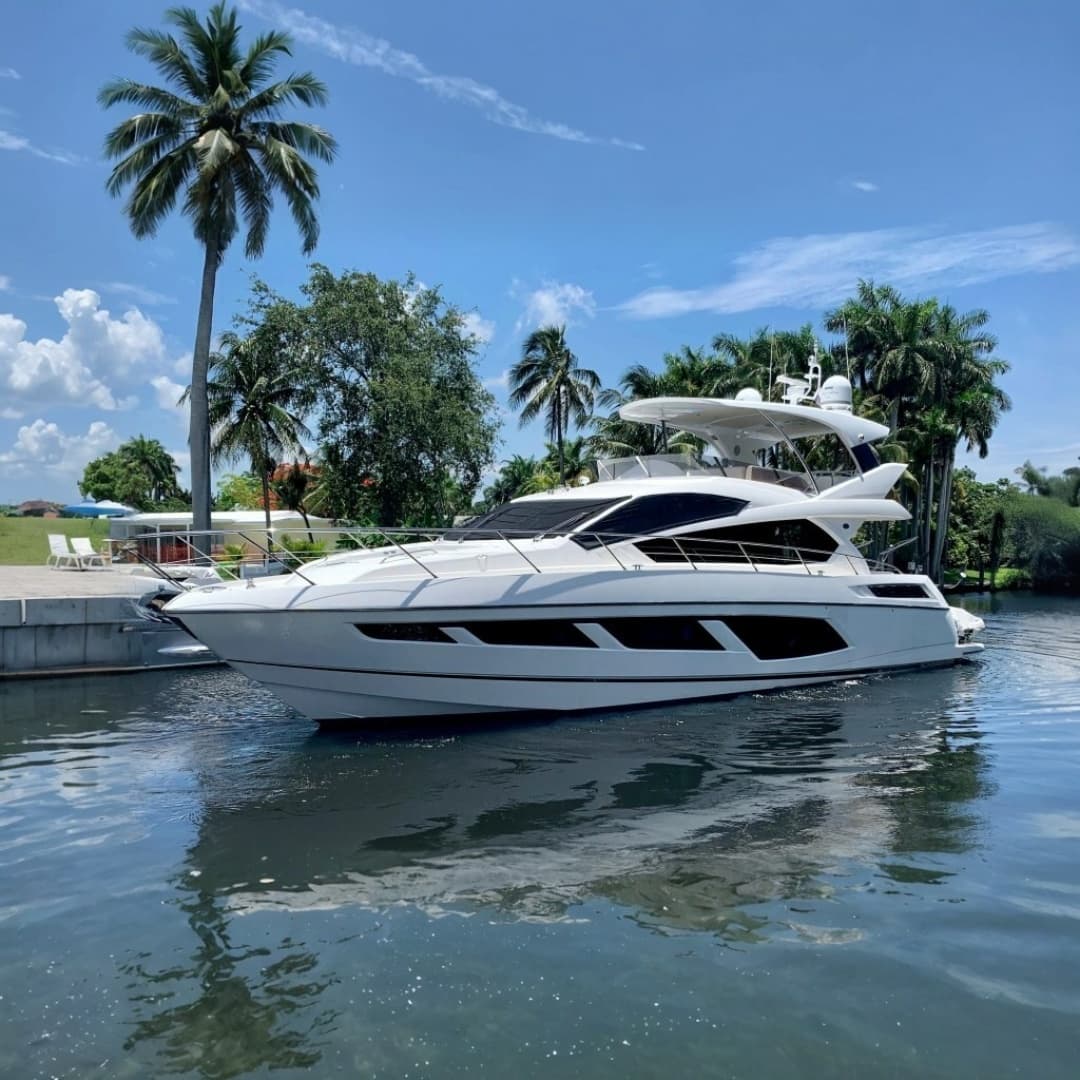 2016 Sunseeker Manhattan 65 — 2016 · 69' · 1 Cabin · Pre-Owned
