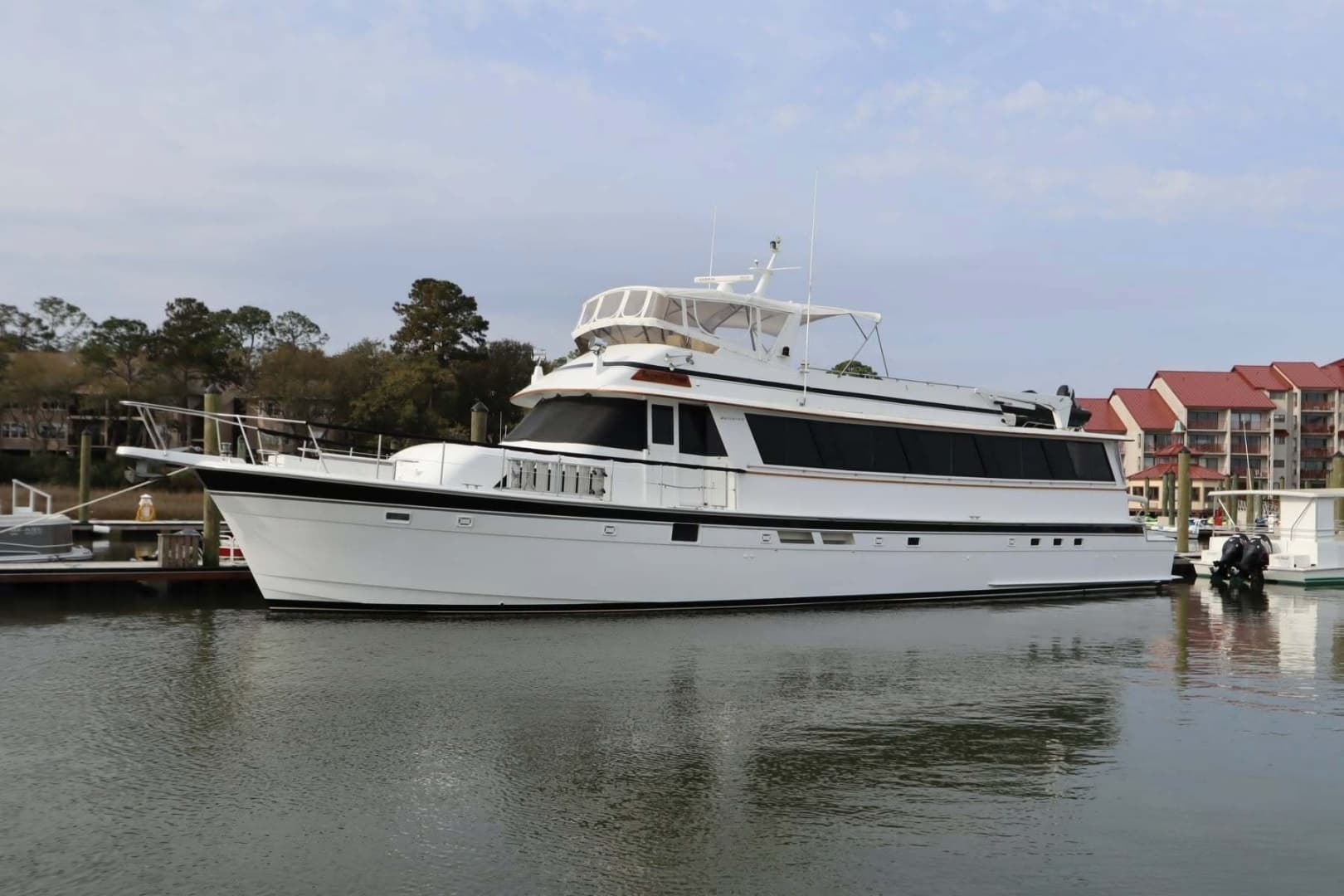 Bodacious — 1988 · 80' · 1 Cabin · Pre-Owned