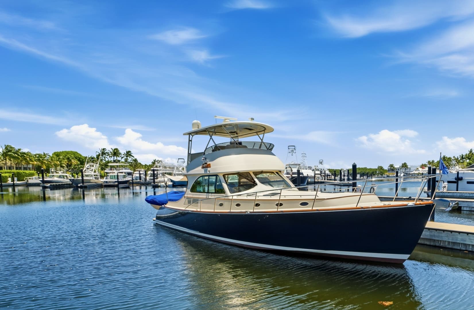 THREE ACES — 2007 · 55' · 2 Cabins · Pre-Owned