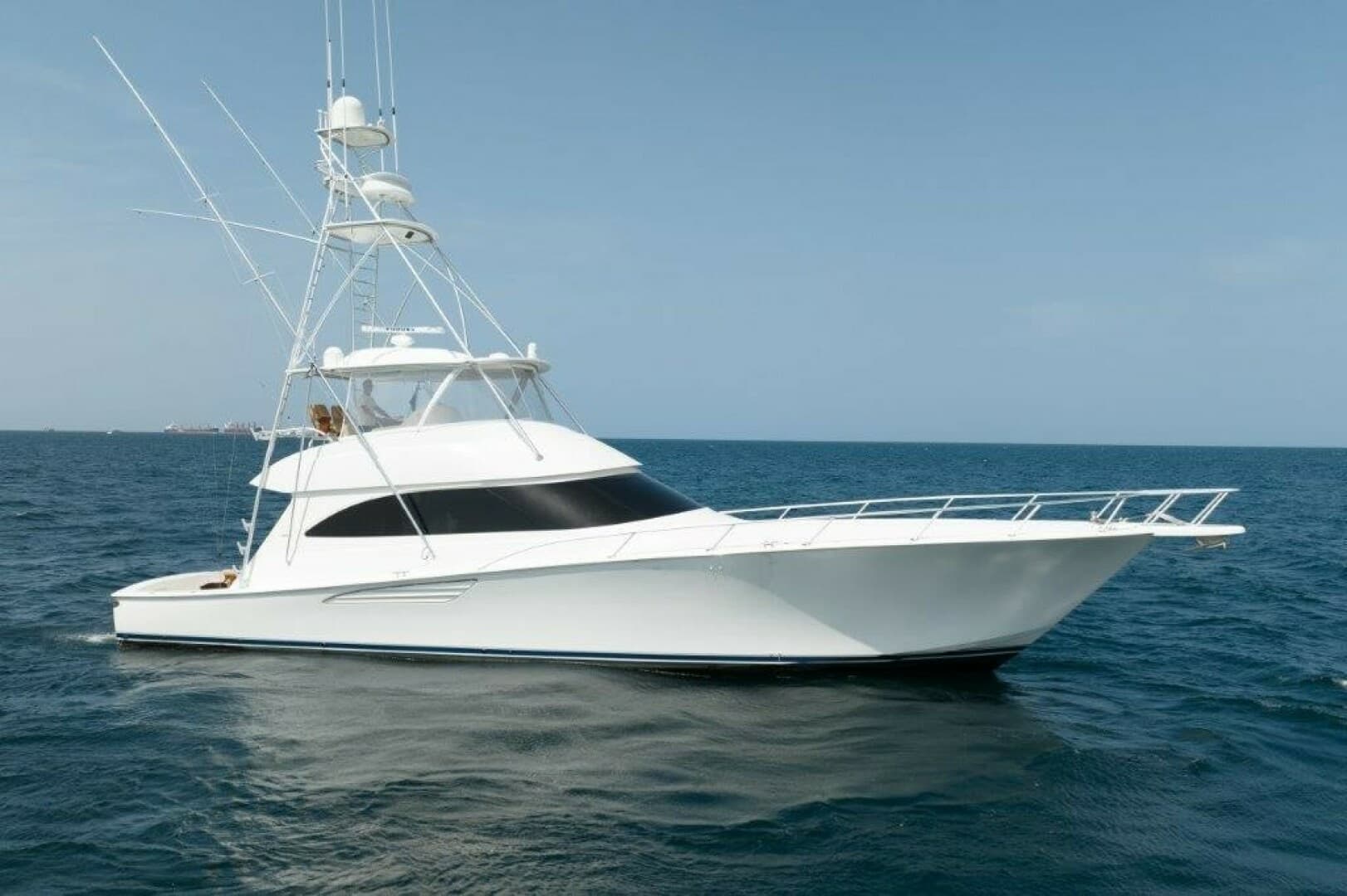 No Collars — 2015 · 66' · 5 Cabins · Pre-Owned