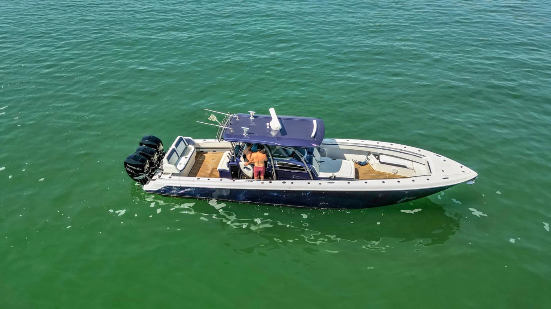 2020 Nor-Tech 392 Super Fish — 2020 · 39' · Pre-Owned