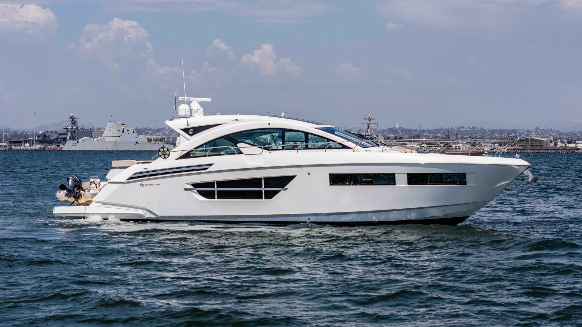Rising Star — 2017 · 60' · 3 Cabins · Pre-Owned