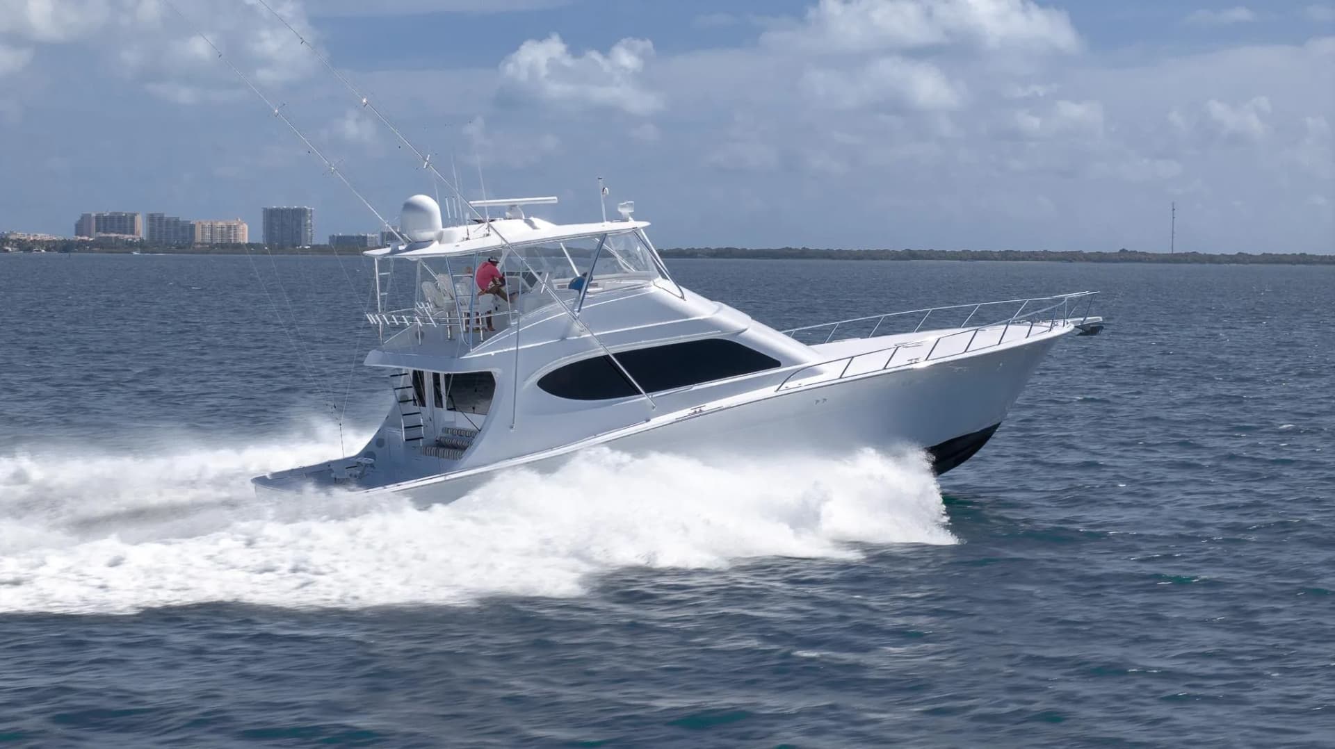 2024 Hatteras GT70 — 2024 · 70' · 5 Cabins · Pre-Owned