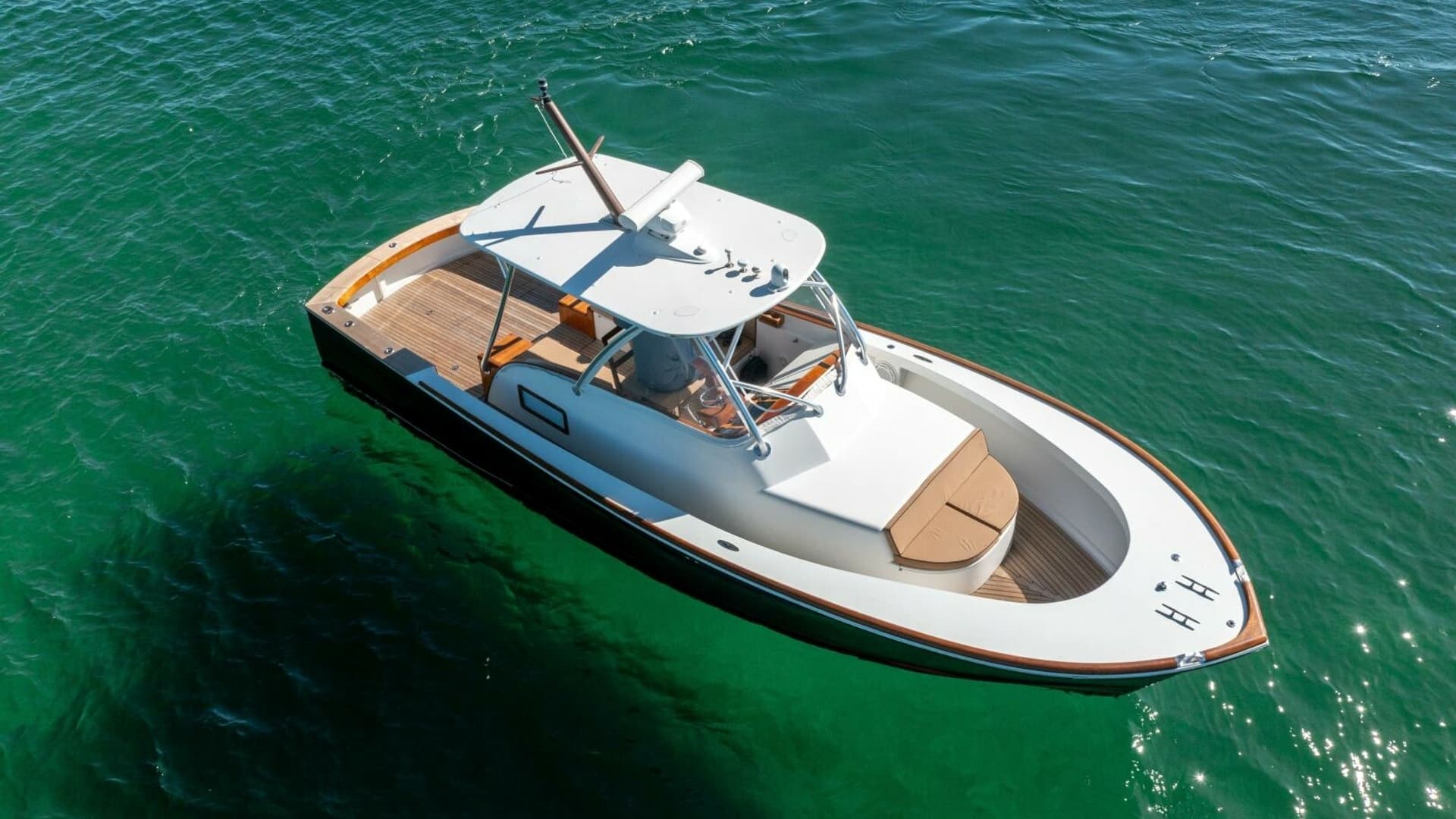 Wood — 2014 · 33' · Pre-Owned