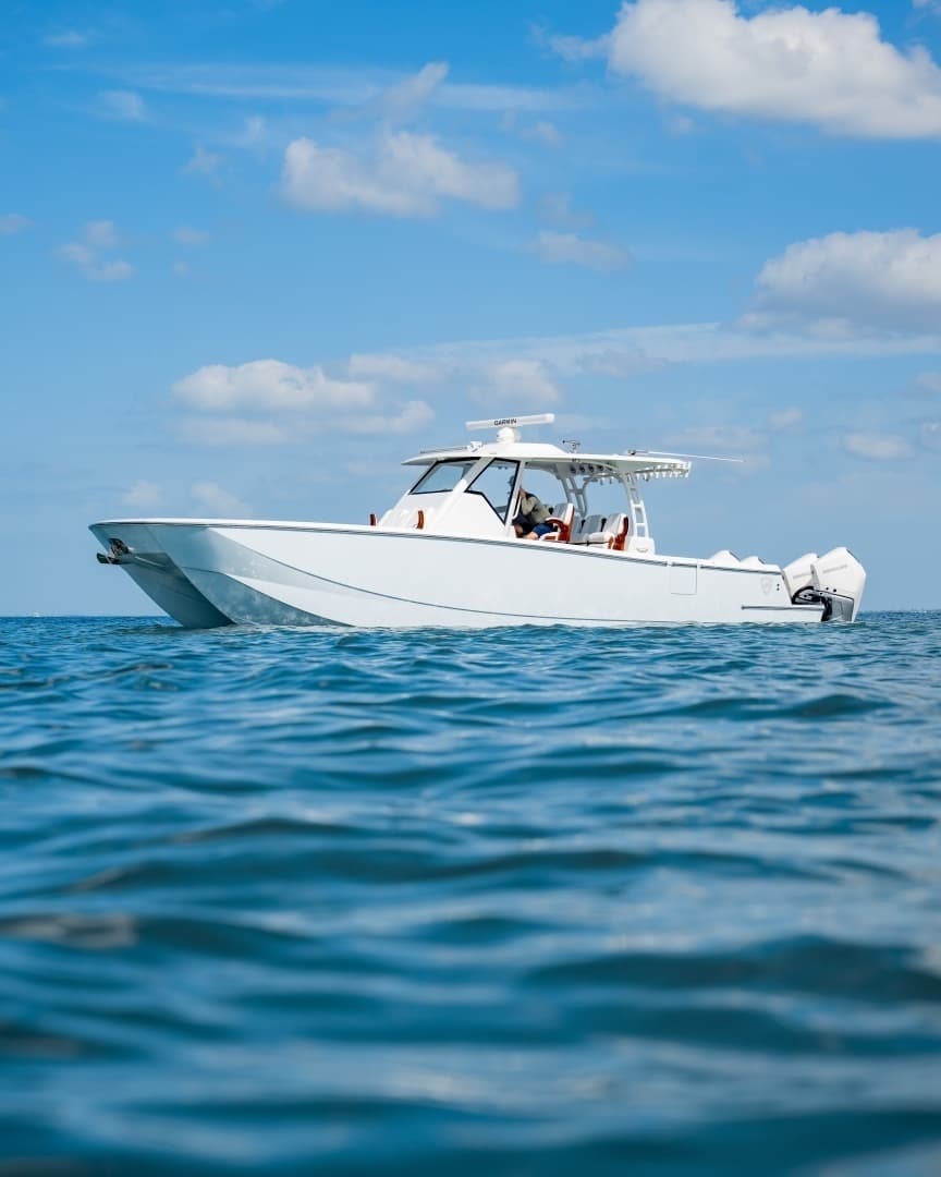 2022 Barker Boatworks 40 HPC — 2022 · 39' · Pre-Owned