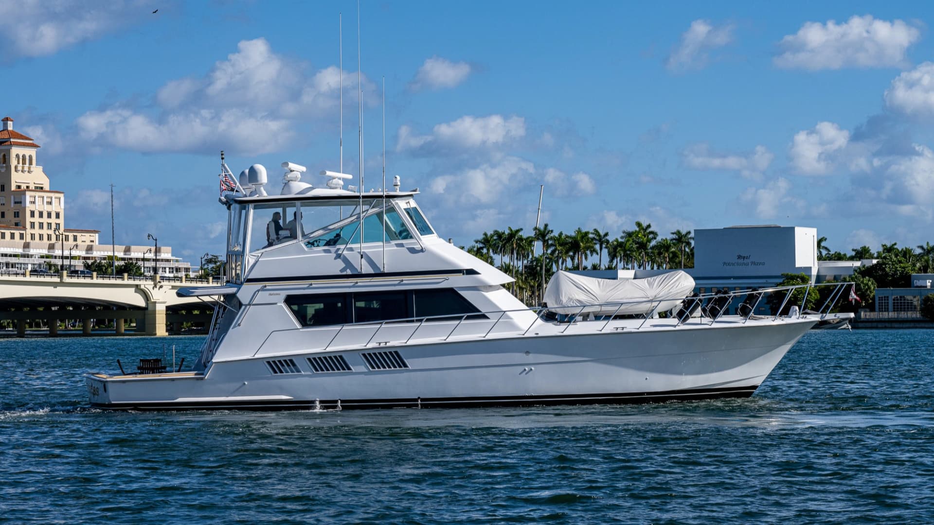 ENCHANTRESS — 1997 · 65' · 4 Cabins · Pre-Owned