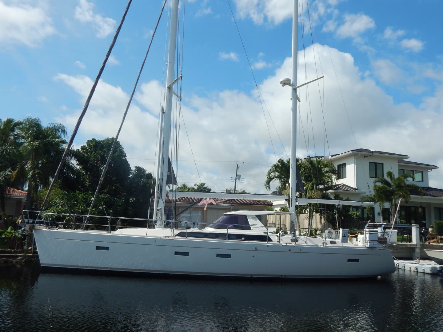 Carabelli — 2014 · 56' · Pre-Owned