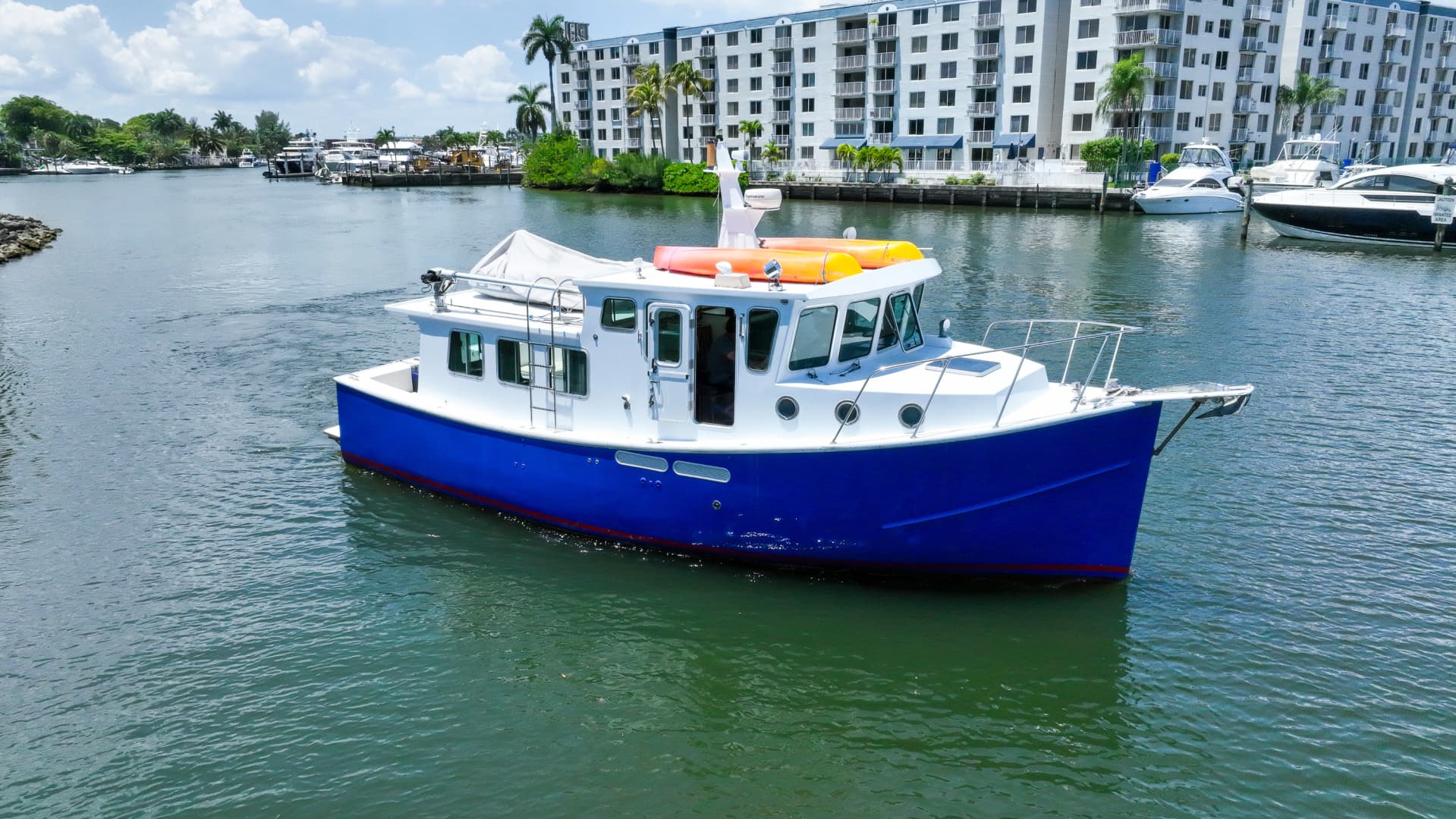 Clementime — 2003 · 41' · 1 Cabin · Pre-Owned