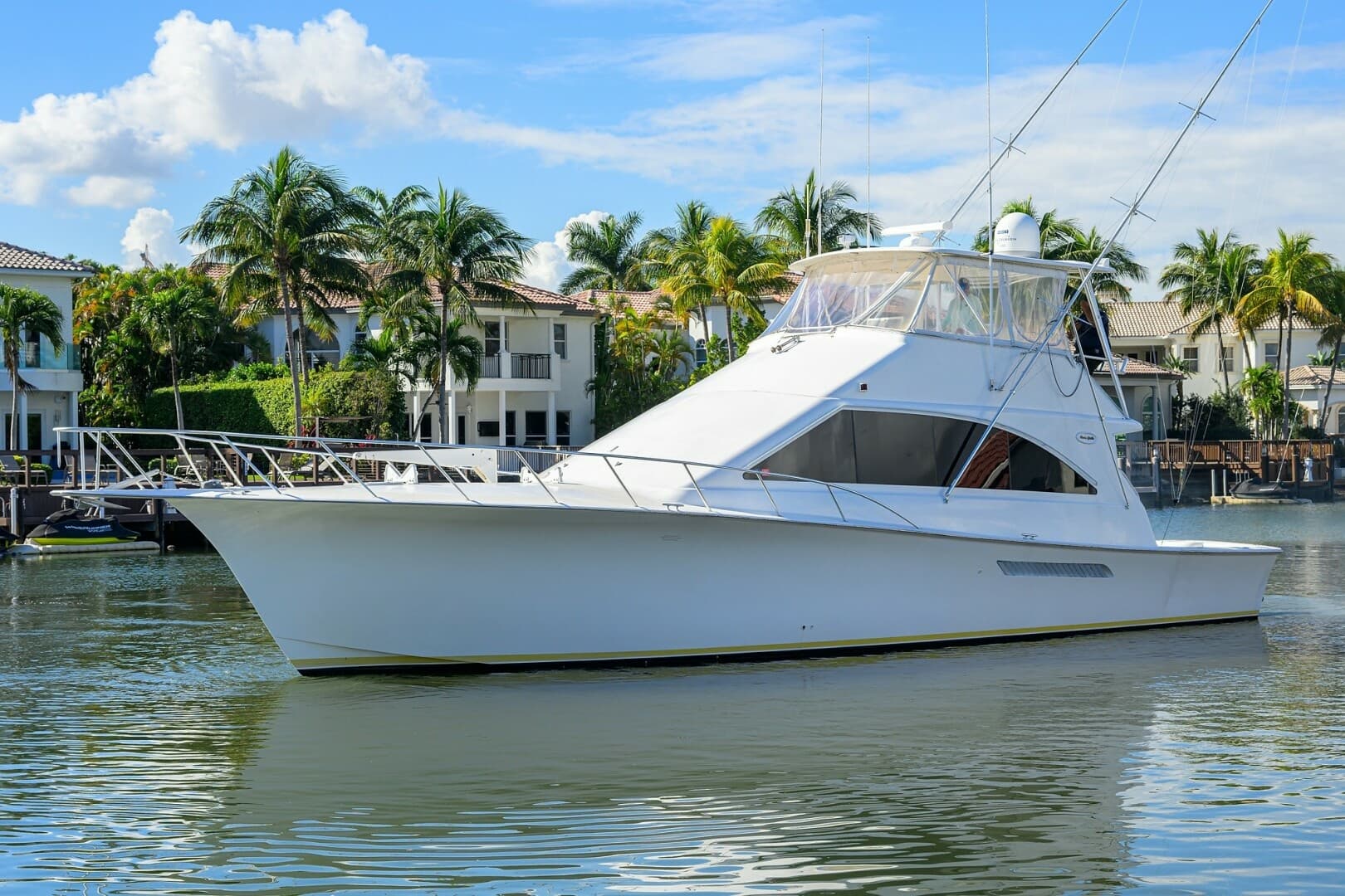 MEMBERS ONLY — 2001 · 56' · 3 Cabins · Pre-Owned
