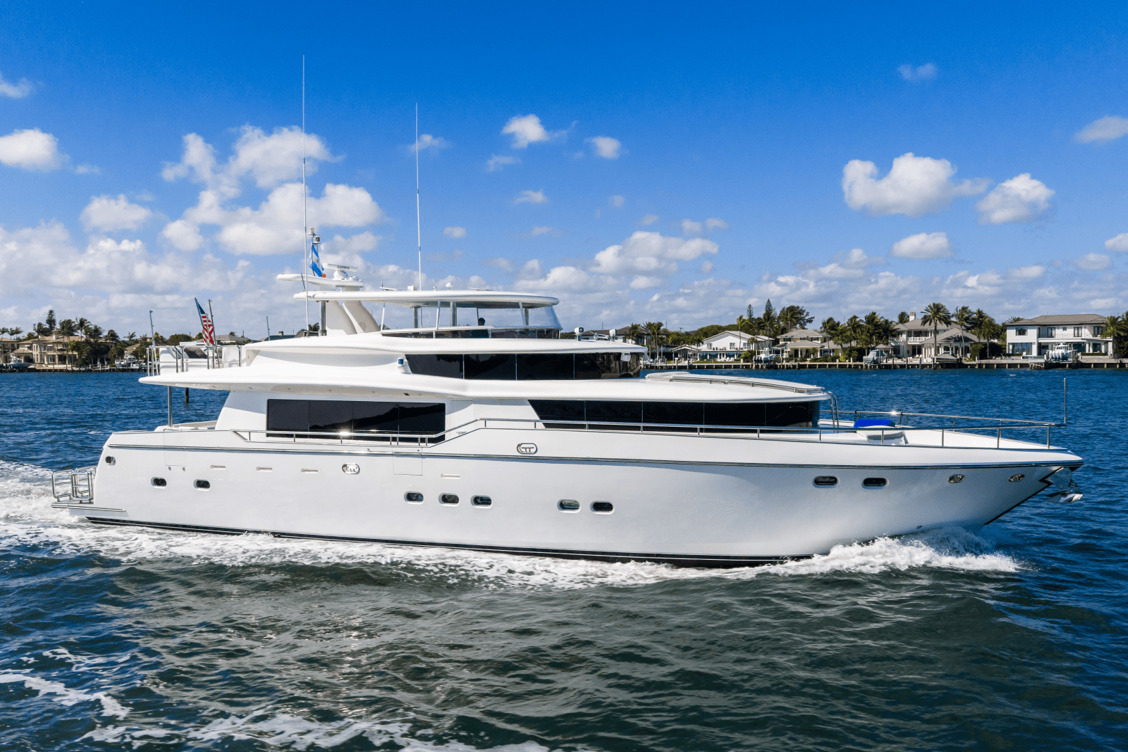 Aleniel — 2005 · 87' · 4 Cabins · Pre-Owned
