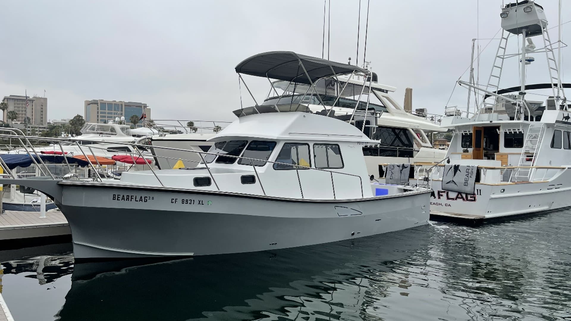 BEAR FLAG 3.0 — 2019 · 35' · 1 Cabin · Pre-Owned