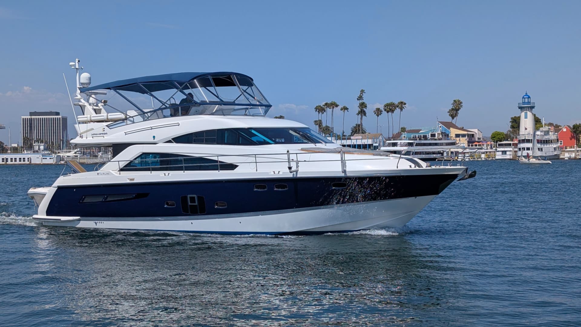 Casa Amigos — 2010 · 56' · 3 Cabins · Pre-Owned