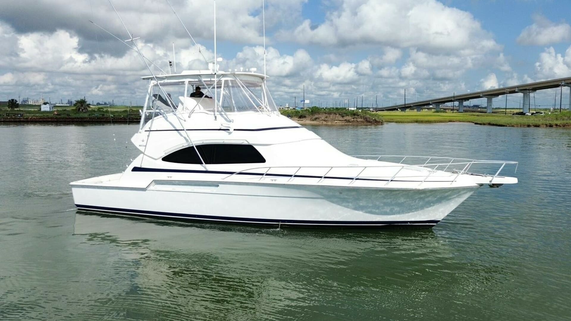 Smoker II — 2007 · 51' · 3 Cabins · Pre-Owned