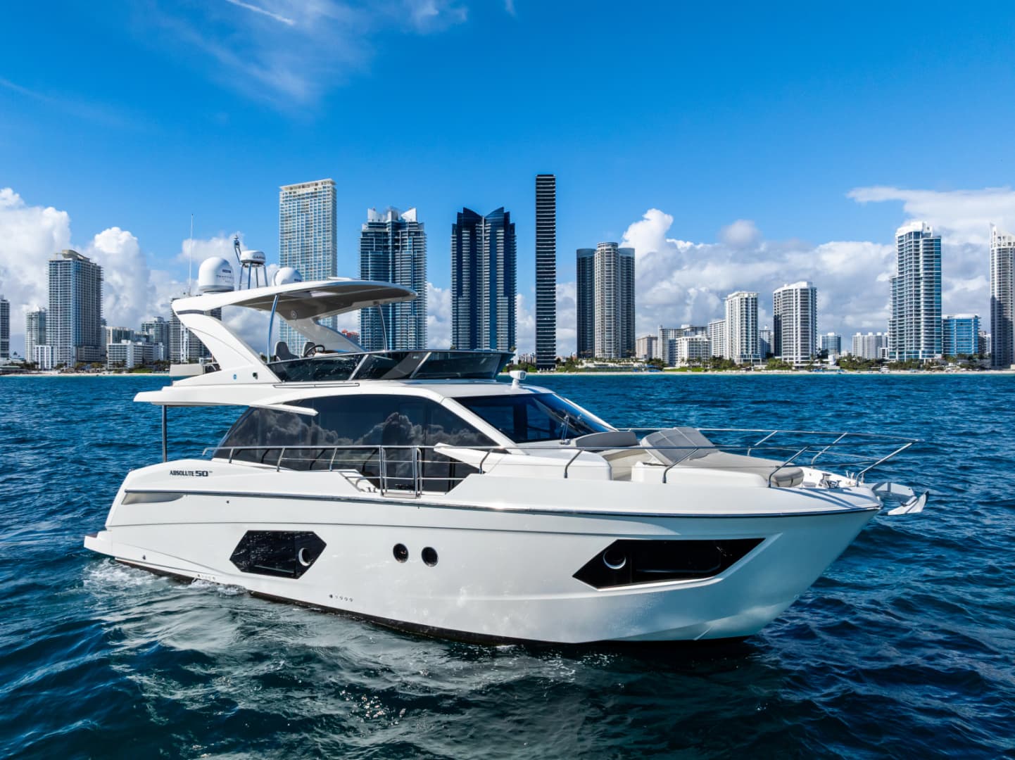 EMERALD — 2023 · 49' · 3 Cabins · Pre-Owned