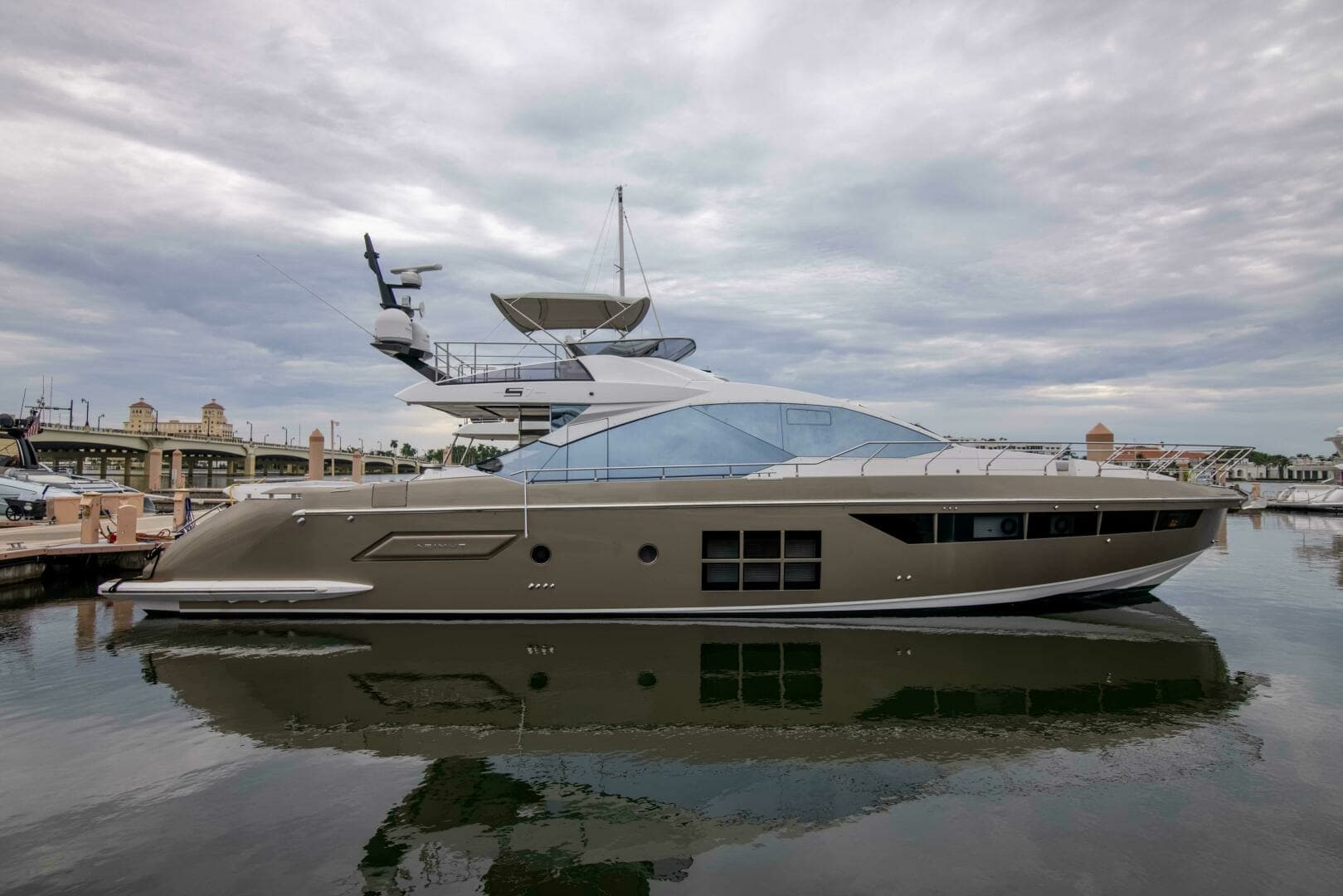 Triple Play — 2019 · 70' · 4 Cabins · Pre-Owned