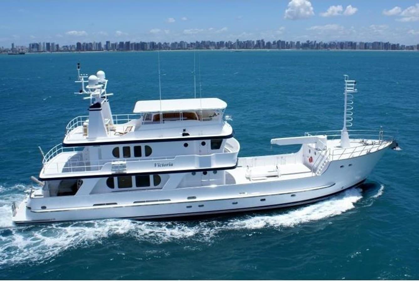 VICTORIA — 2006 · 105.91' · 4 Cabins · Pre-Owned