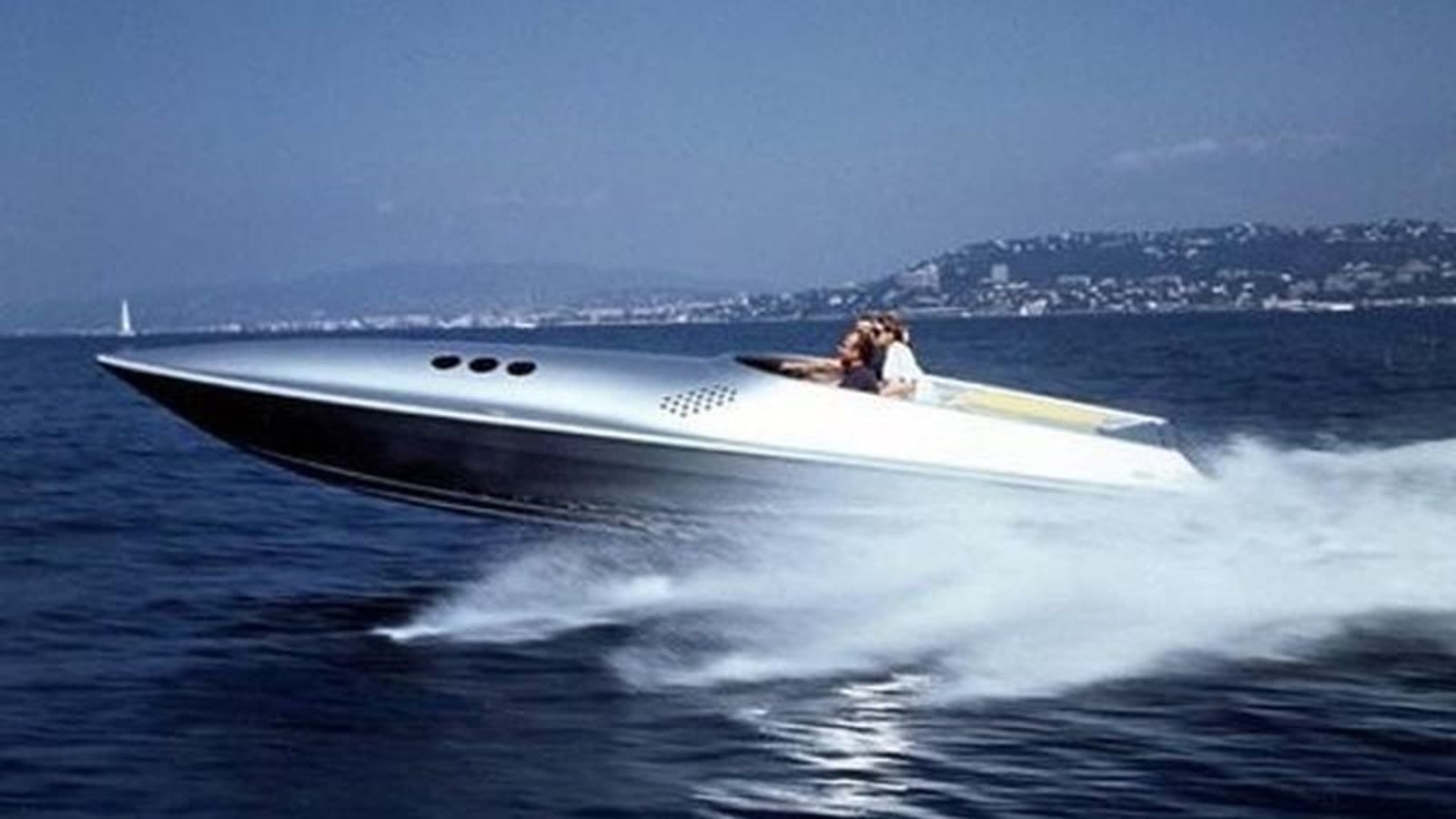 - — 1992 · 28.97' · 1 Cabin · Pre-Owned