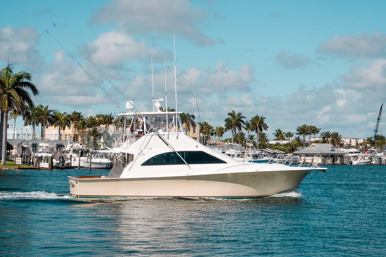 SEA SEA — 2000 · 48' · 3 Cabins · Pre-Owned