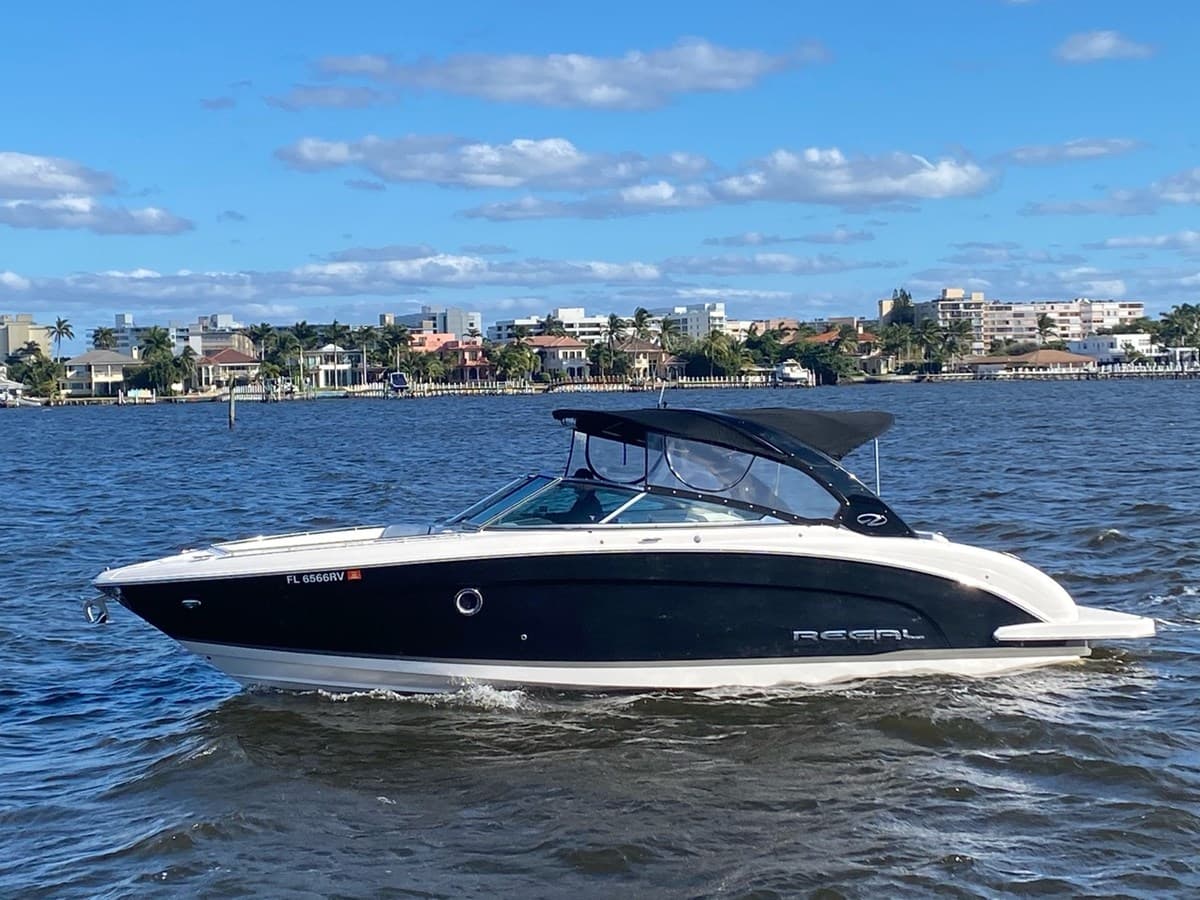 - — 2016 · 31.99' · Pre-Owned