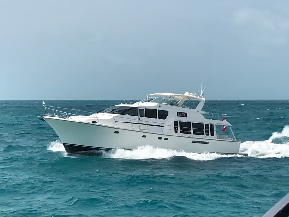 ER — 2000 · 64.99' · 3 Cabins · Pre-Owned