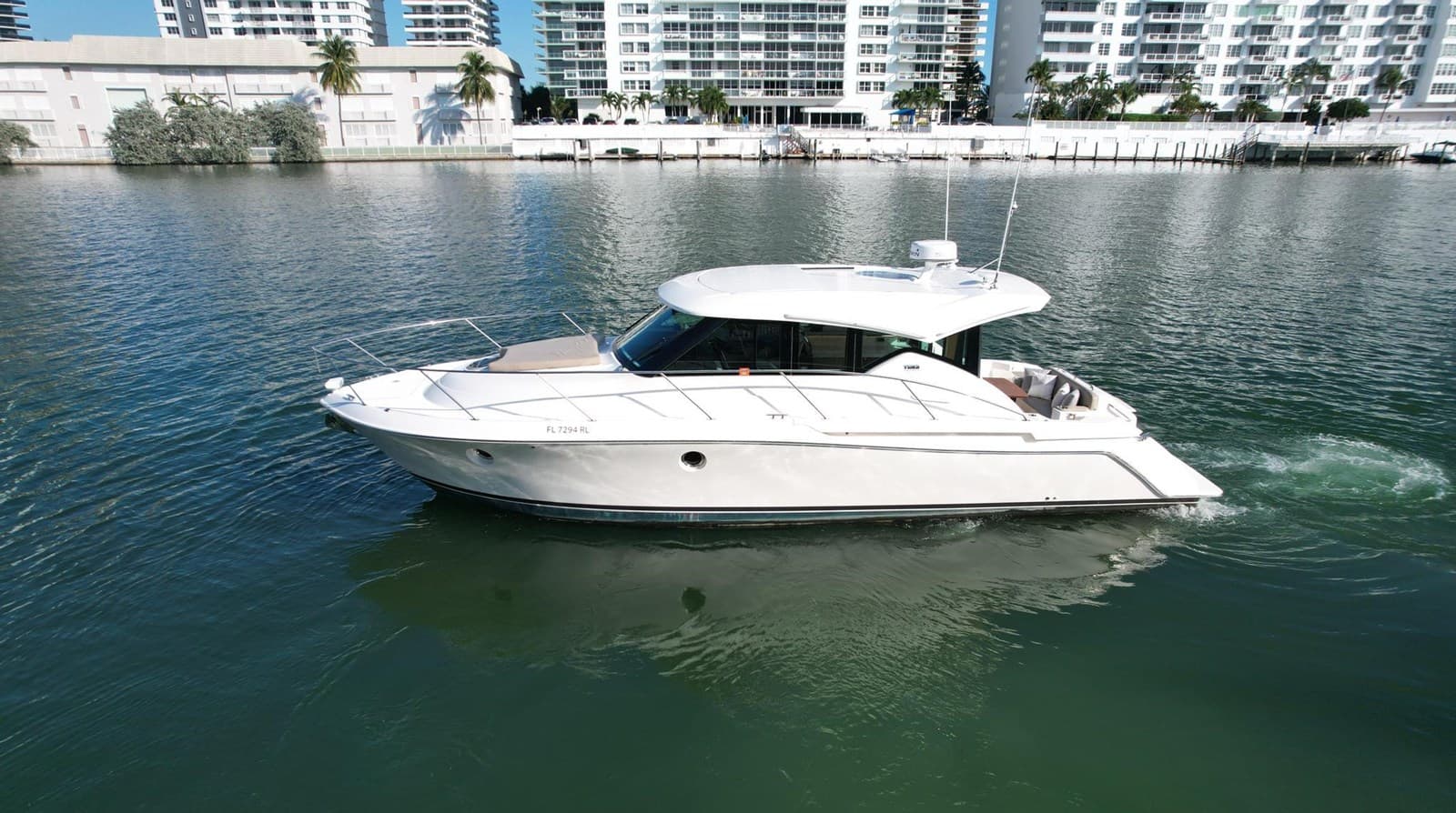 TRIPLE THREAT — 2018 · 38.98' · 2 Cabins · Pre-Owned