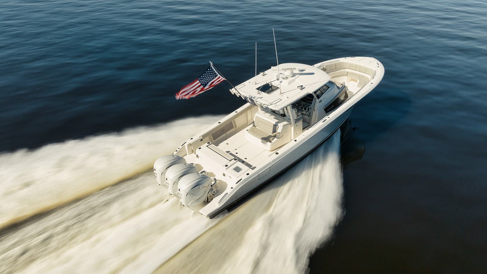 LOW RISE — 2022 · 39.99' · 1 Cabin · Pre-Owned