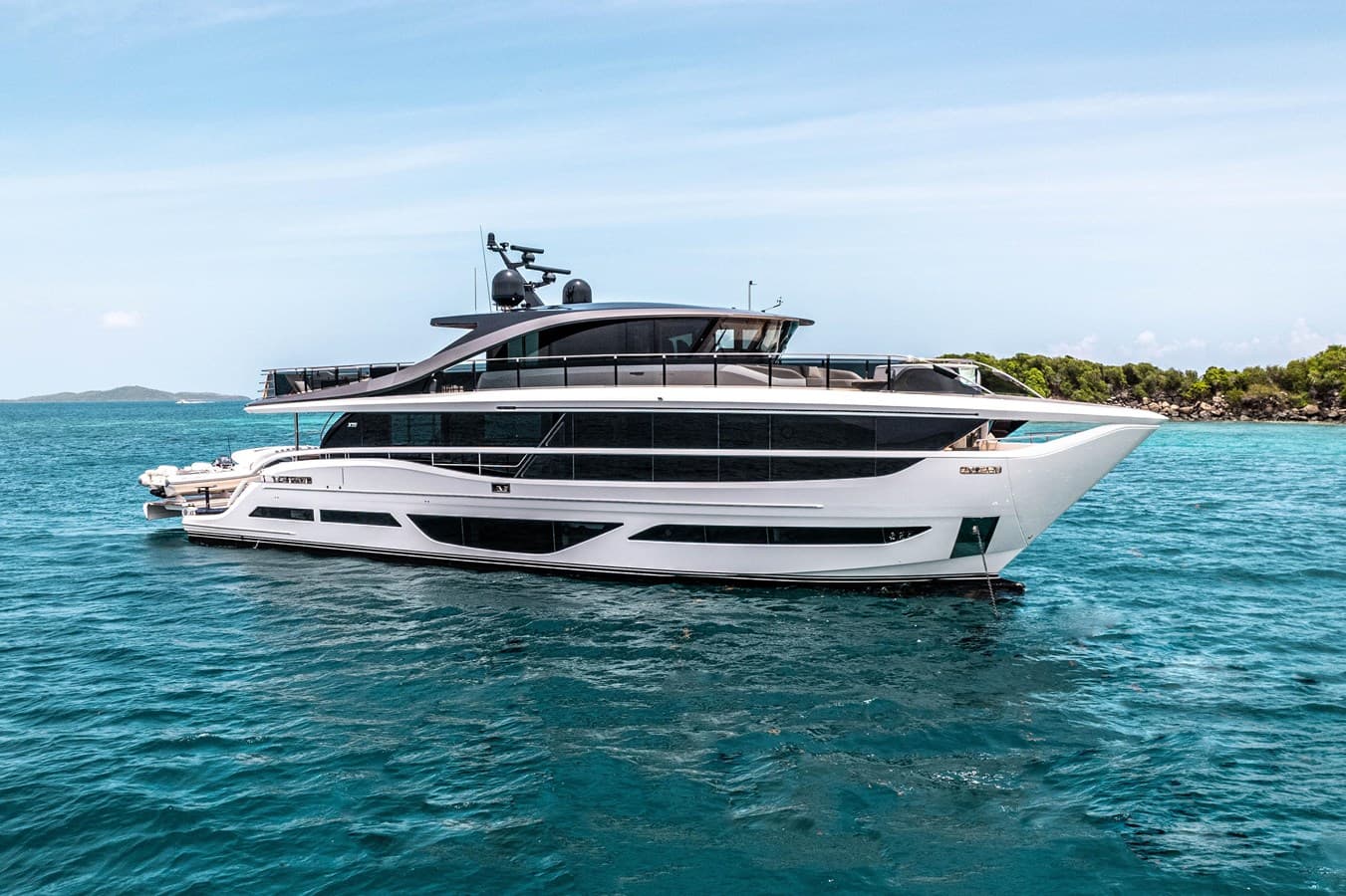 HANG LOOSE — 2021 · 95.47' · 5 Cabins · Pre-Owned