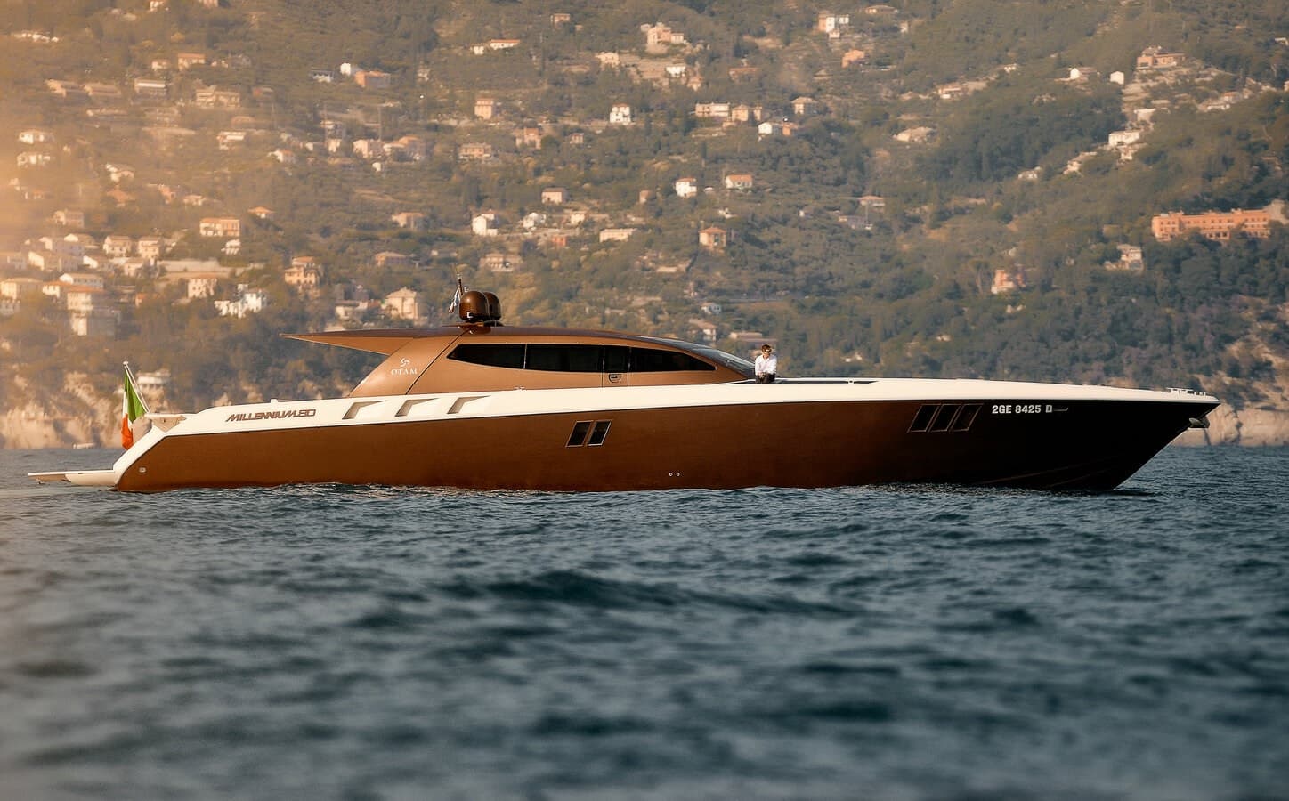 - — 2011 · 78.58' · 3 Cabins · Pre-Owned