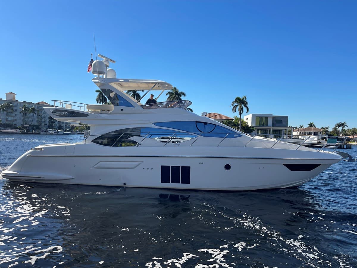 NEW HORIZONS — 2014 · 53.97' · 4 Cabins · Pre-Owned