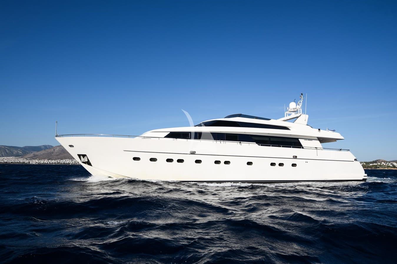 SL88 — 2004 · 87.99' · 4 Cabins · Pre-Owned