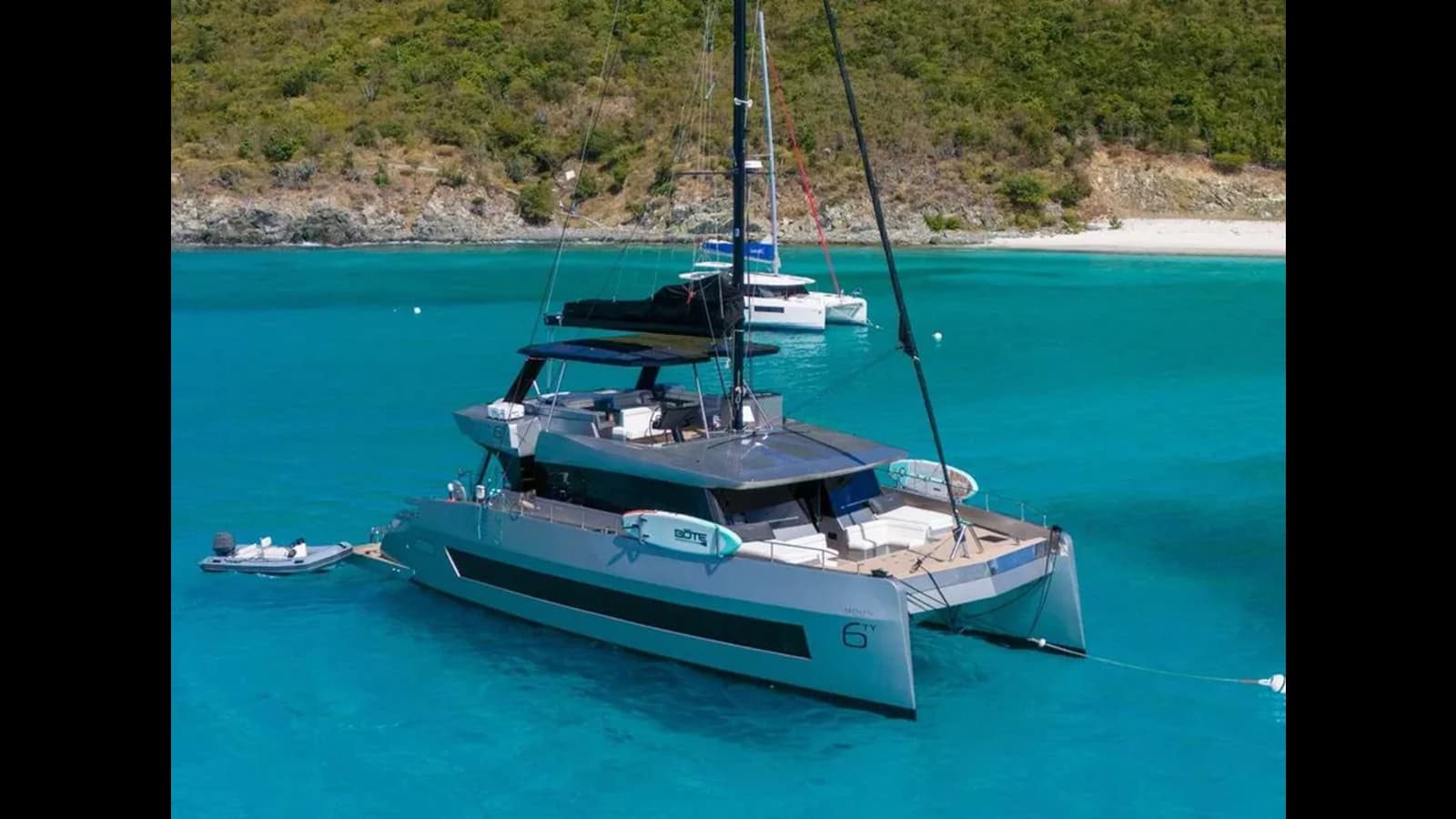 2024 MOON 65 — 2024 · 64.99' · 8 Cabins · Pre-Owned