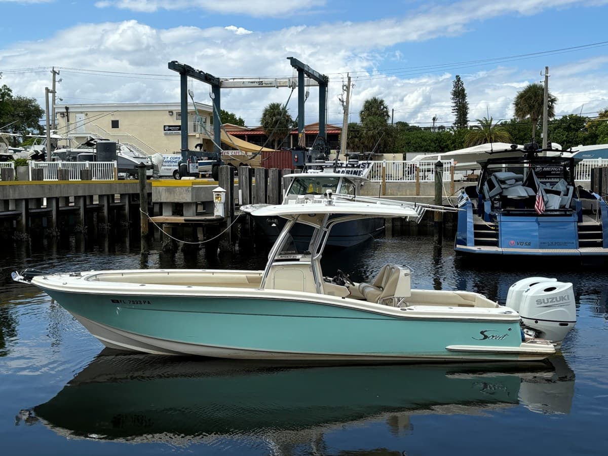 NEW ENGINES — 2009 · 25.98' · Pre-Owned