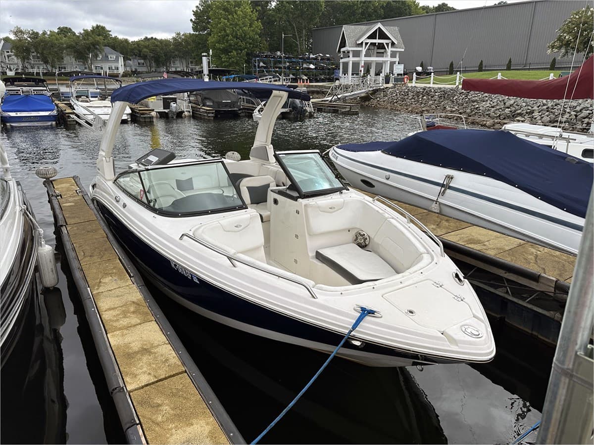 2020 CHAPARRAL 23 SSI — 2020 · 23.06' · 1 Cabin · Pre-Owned