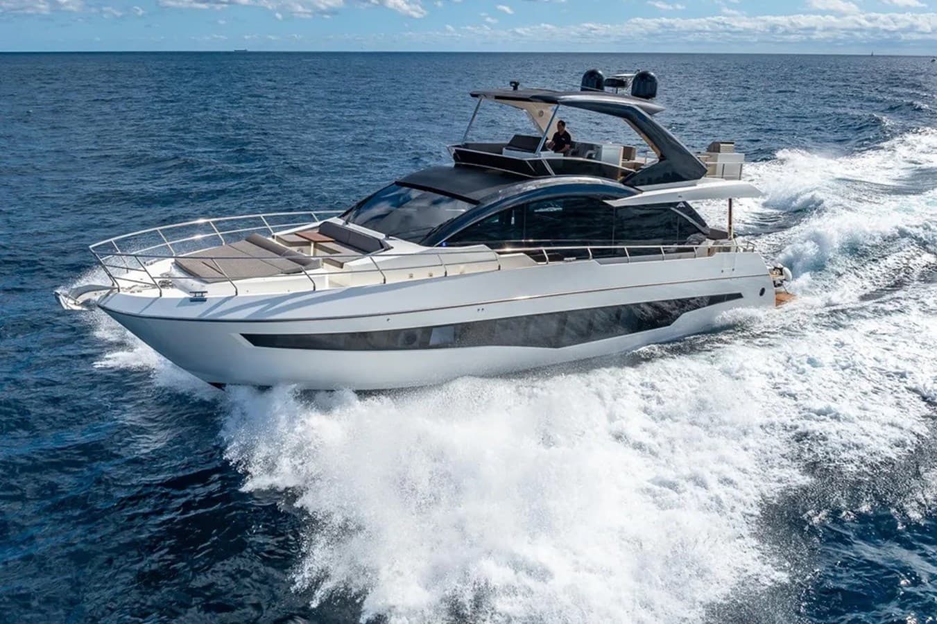 - — 2023 · 65.98' · 4 Cabins · Pre-Owned