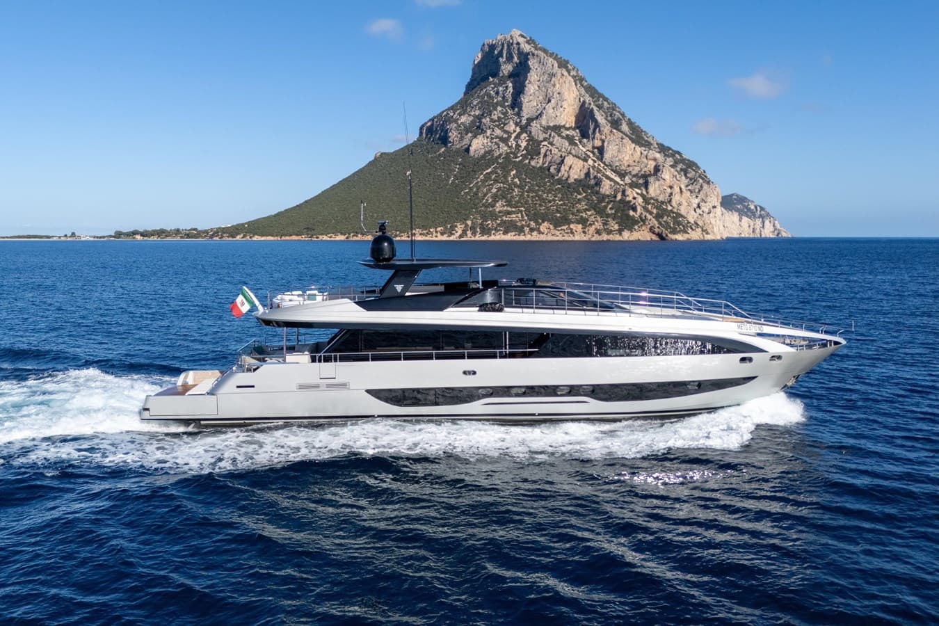FILIPPETTI F100-03 — 2026 · 99.97' · 6 Cabins · Pre-Owned
