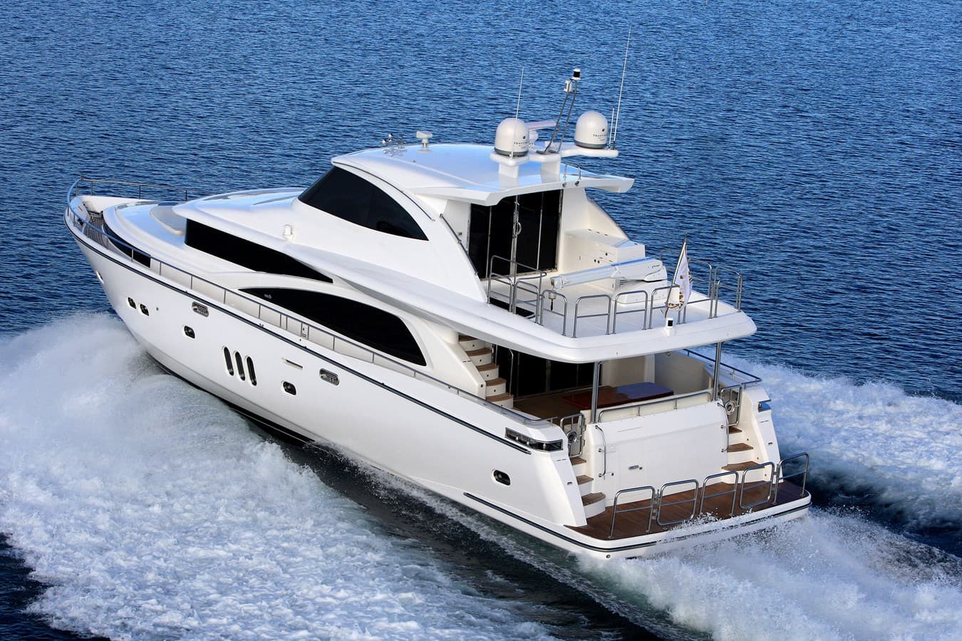 JOHNSON 80' SKYLOUNGE W/HYDRAULIC PLATFORM — 2026 · 79.99' · 4 Cabins · Pre-Owned