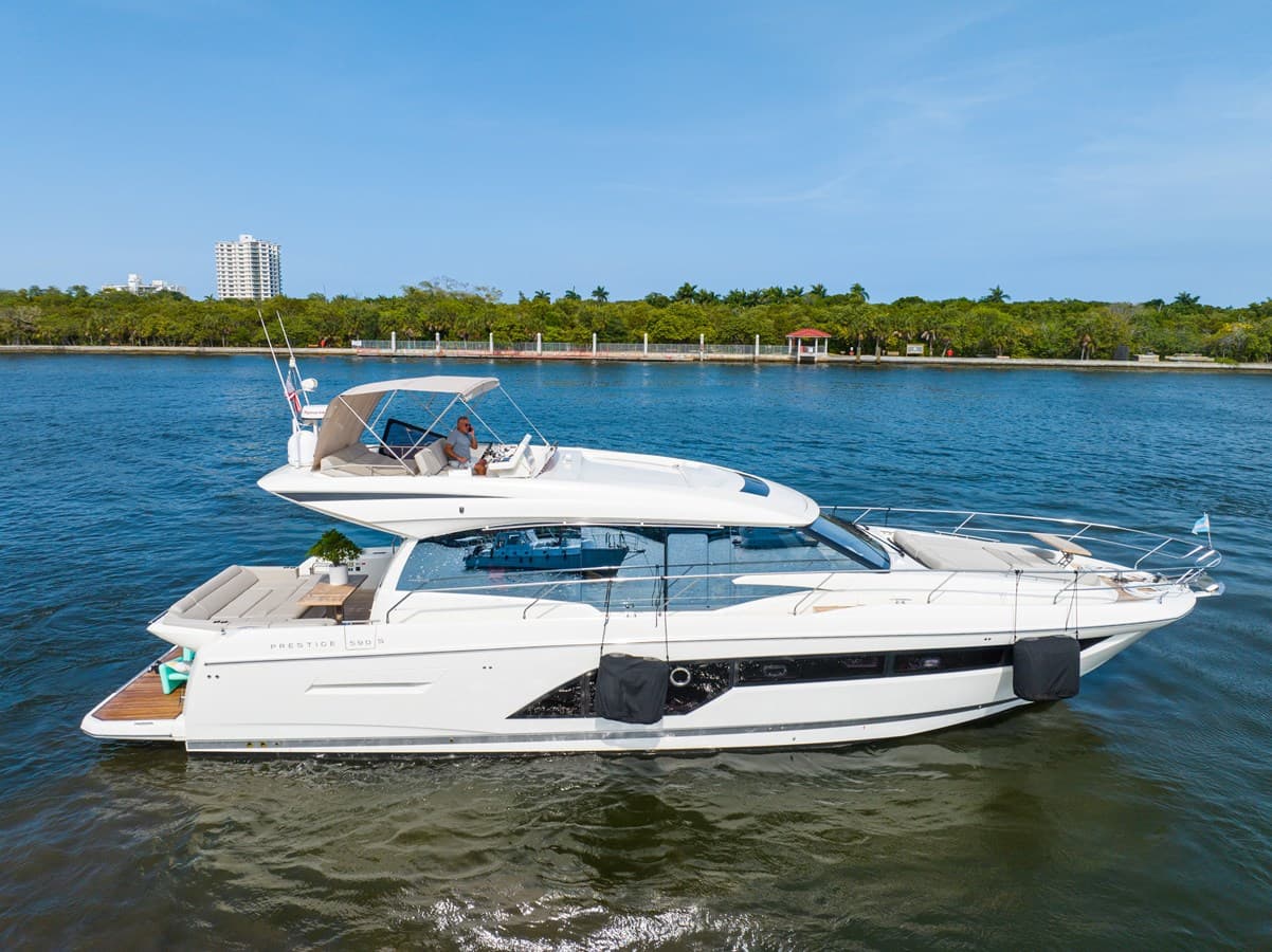 2019 PRESTIGE 590S — 2018 · 61.91' · 3 Cabins · Pre-Owned