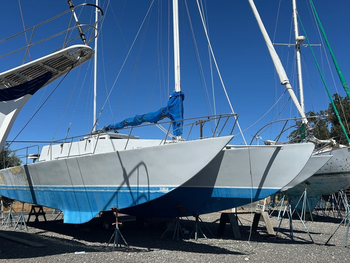 MS BLUE PEARL — 1969 · 39.99' · 3 Cabins · Pre-Owned