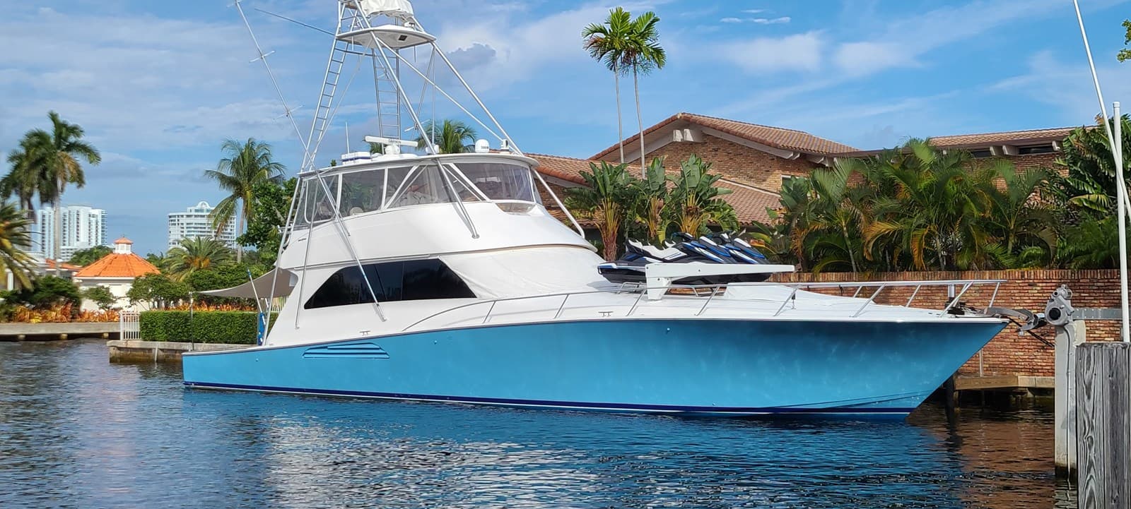 CURIOUS GEORGE — 2006 · 73.98' · 4 Cabins · Pre-Owned