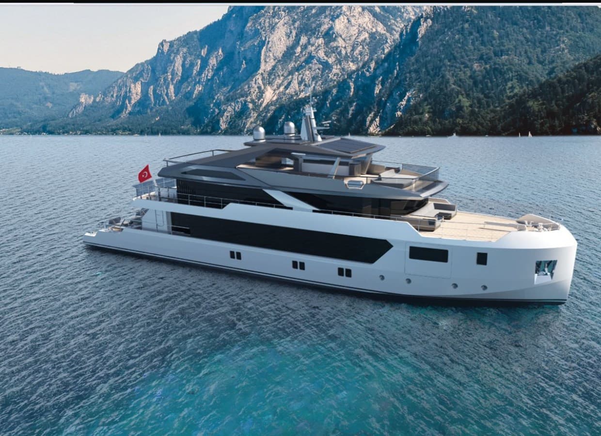 SOYASLAN CUSTOM — 2027 · 131.07' · 6 Cabins · Pre-Owned