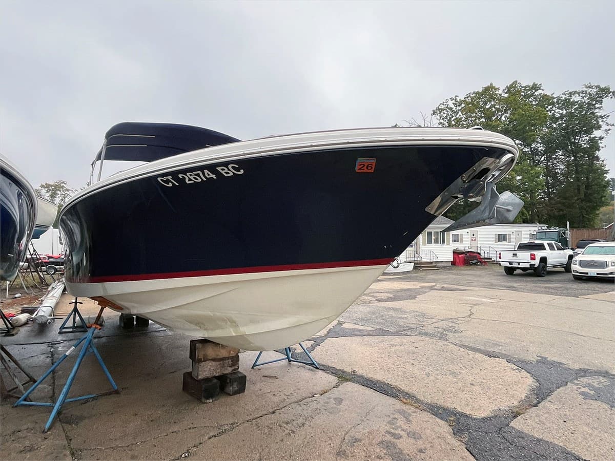 28' CHRIS CRAFT 2010 28 LAUNCH — 2010 · 28.05' · 1 Cabin · Pre-Owned