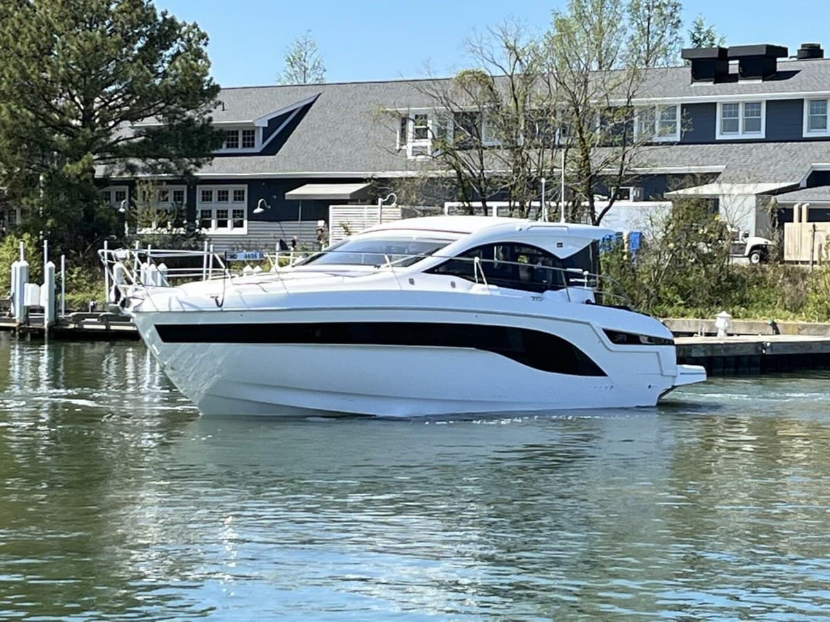 2023 BAVARIA SR41 — 2023 · 40.98' · 2 Cabins · Pre-Owned