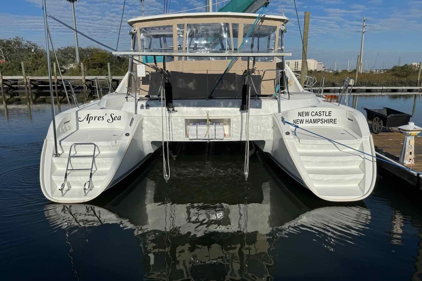 APRES-SEA — 2012 · 38.06' · 3 Cabins · Pre-Owned