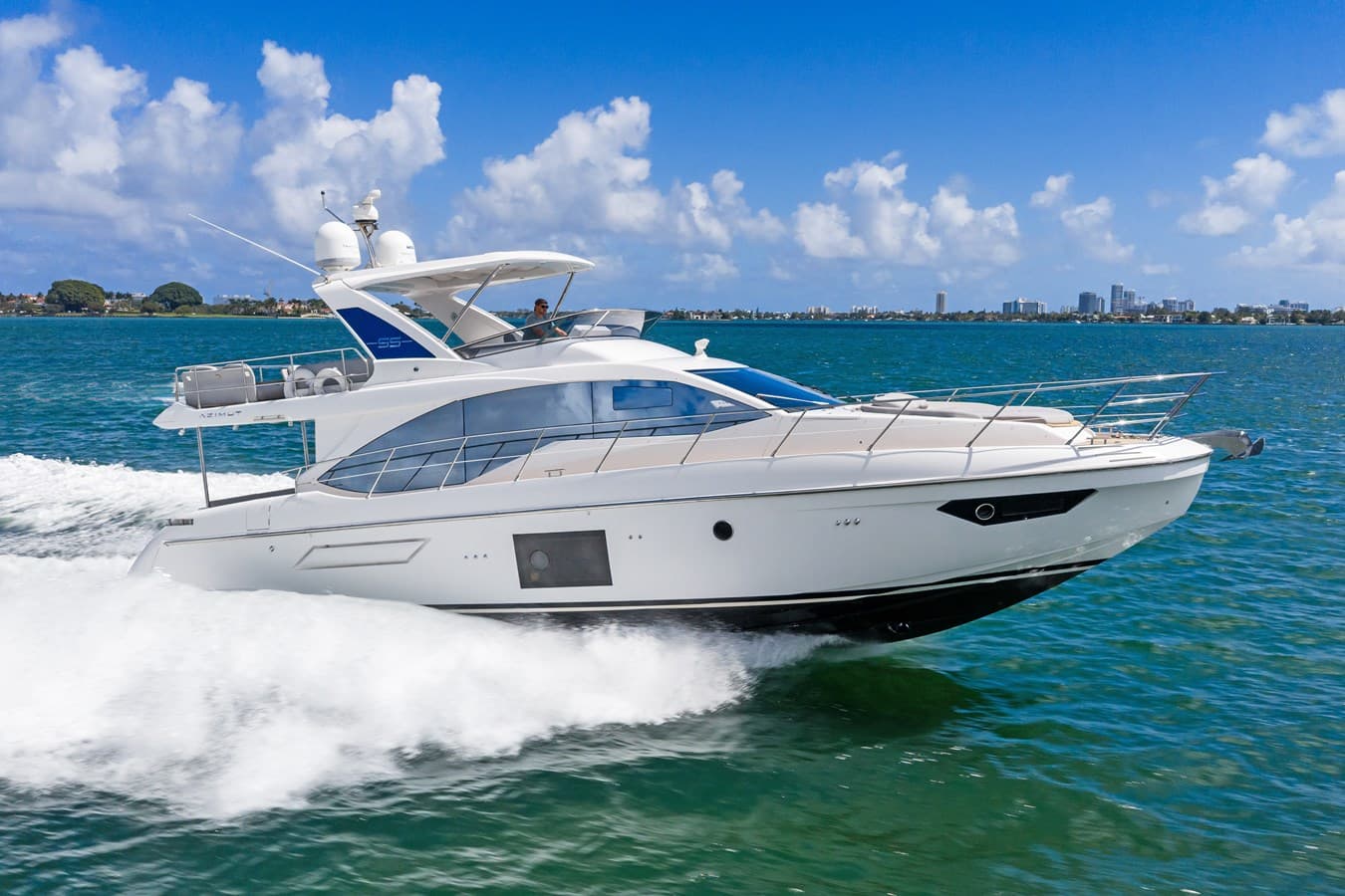 MI BOAT — 2019 · 55.91' · 3 Cabins · Pre-Owned