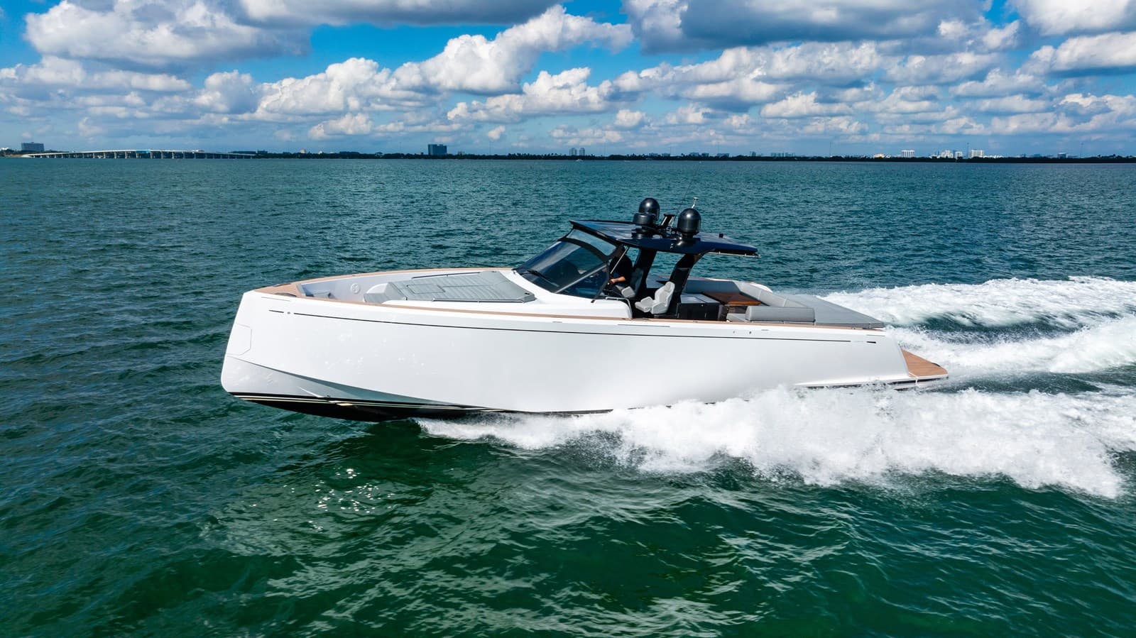 SERO — 2023 · 49.97' · 2 Cabins · Pre-Owned