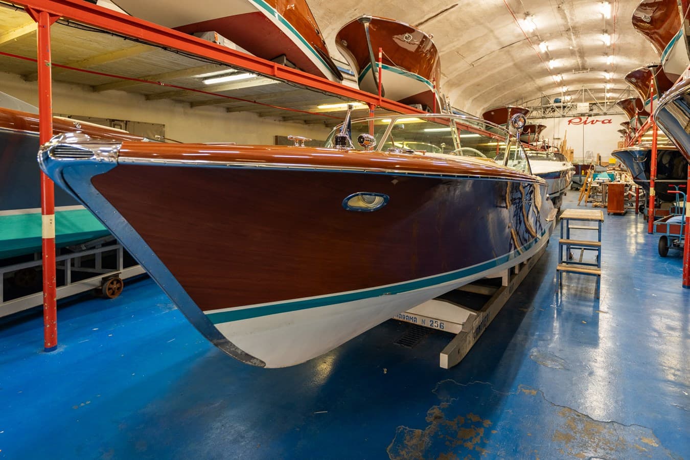 TOO XSIV — 1968 · 27.07' · 1 Cabin · Pre-Owned