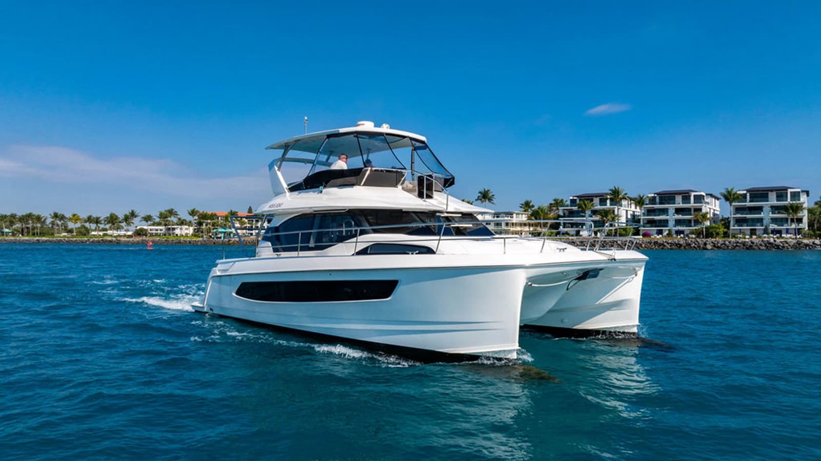 AQUILA 44 YACHT — 2013 · 44' · 3 Cabins · Pre-Owned