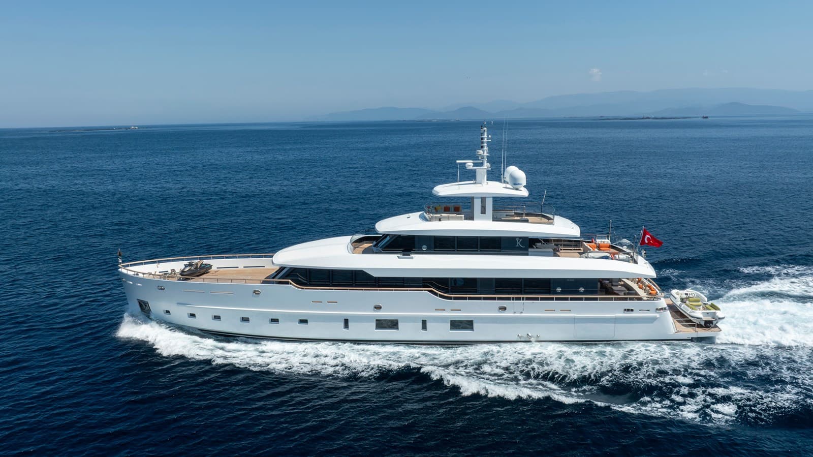 K — 2018 · 137.63' · 5 Cabins · Pre-Owned