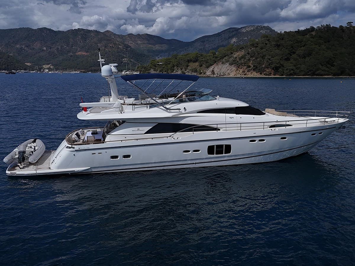 SEDEF — 2011 · 78.25' · 4 Cabins · Pre-Owned